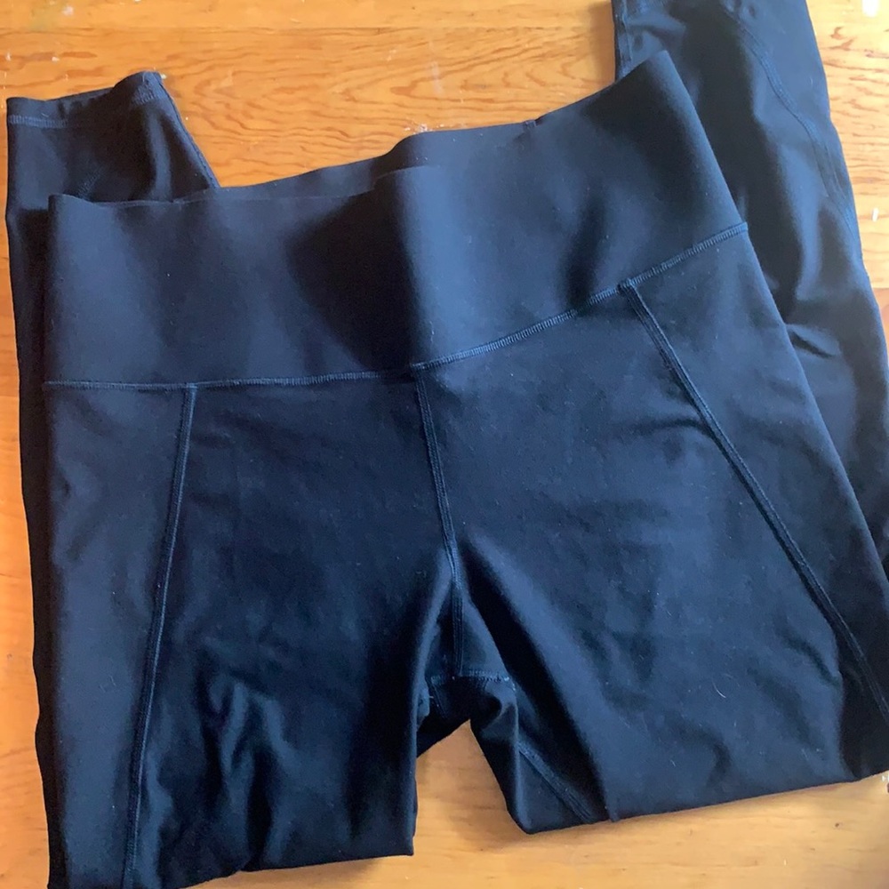 Old navy: built in sculpt high rise workout pants